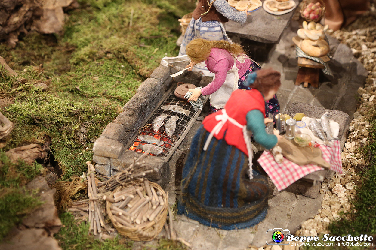 VBS_7510 - Abbazia di Vezzolano - Presepe artistico di Anna Rosa Nicola.jpg